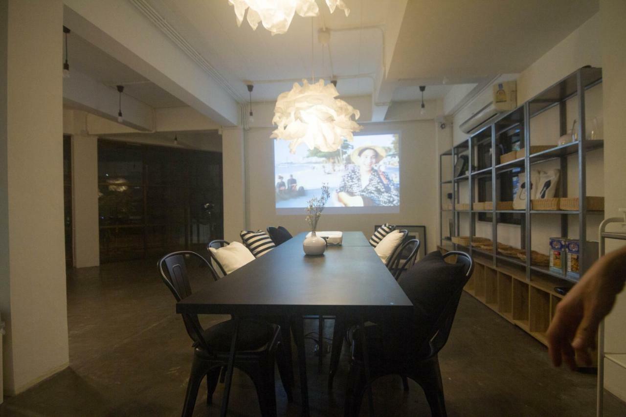 Grey Sheep Hostel Bangkok Dış mekan fotoğraf