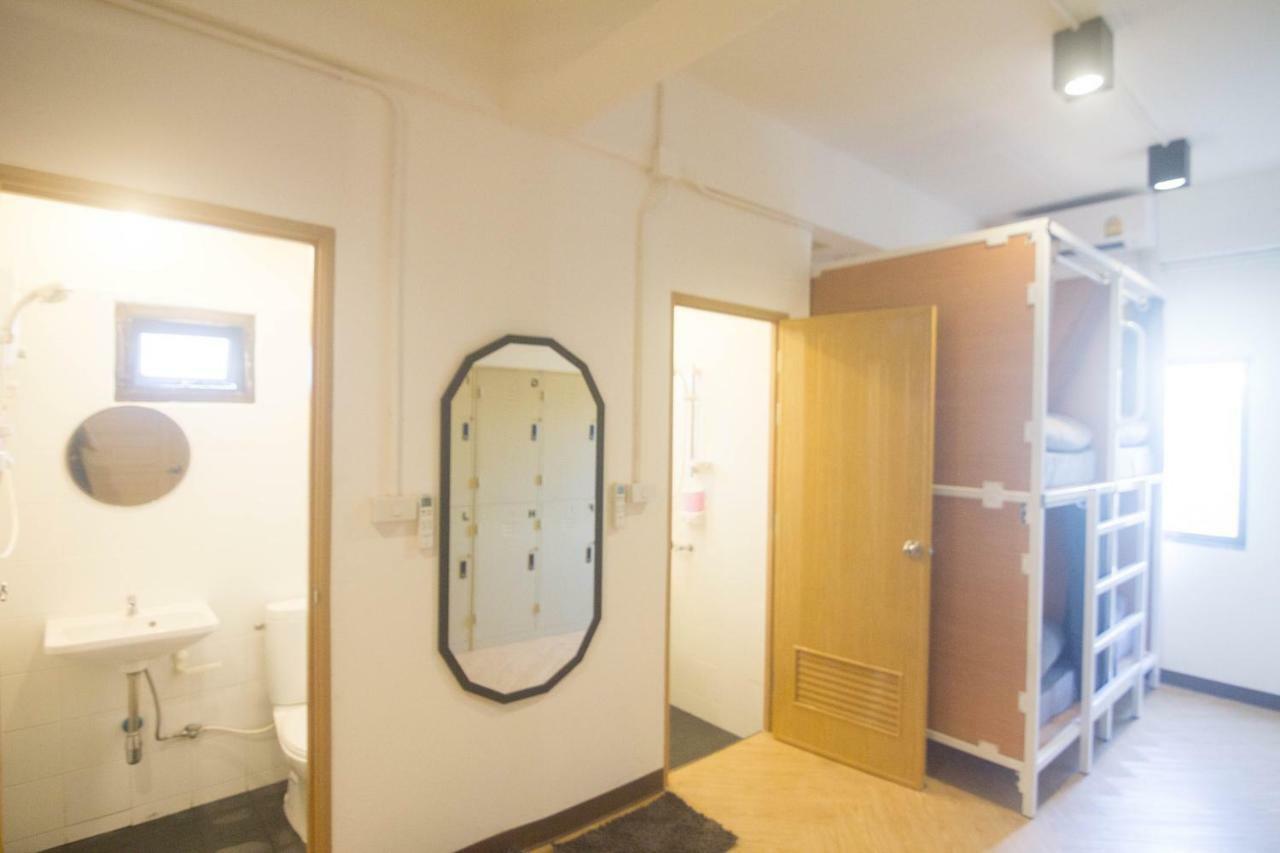 Grey Sheep Hostel Bangkok Dış mekan fotoğraf