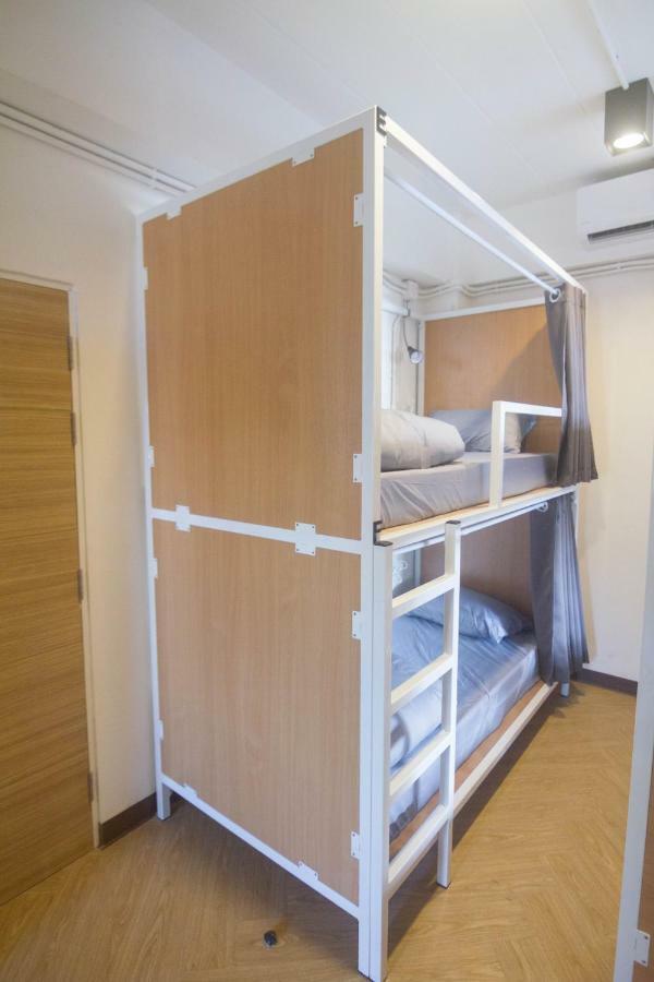 Grey Sheep Hostel Bangkok Dış mekan fotoğraf